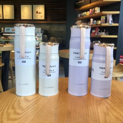 Bottle de água de aço inoxidável de 450 ml com parede dupla isolada mantém a bebida quente e fria por horas