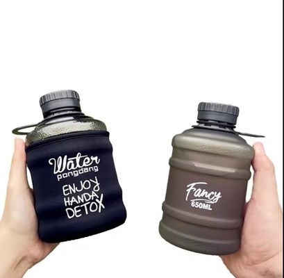 680ml Copo de Bebida Direta de Grande Capacidade Perfeito para estudantes e atividades ao ar livre