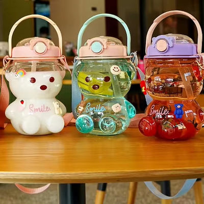 Bebida direta 1L Botas de água de plástico em forma de urso perfeitas para crianças em movimento
