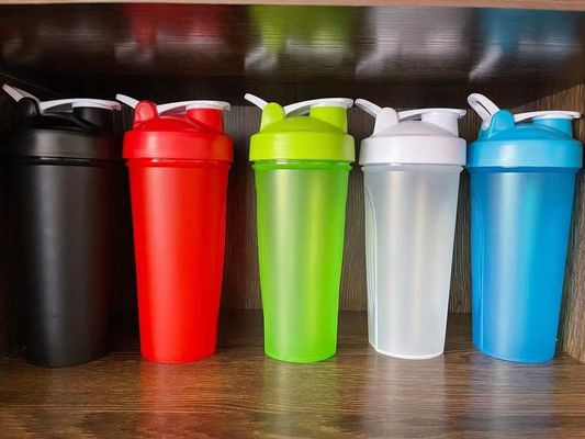 400 ml Fitness Plástico Negro Gym Blender Shaker Cup Protein Shaker Botelho para Versátil