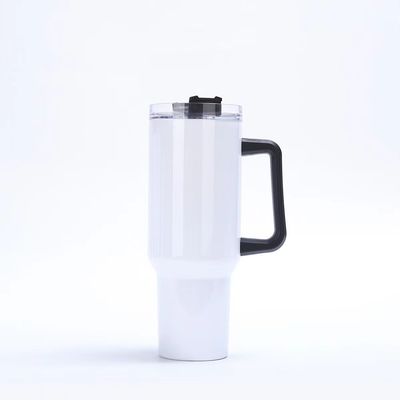 Reutilizável Tublers de aço inoxidável Copas de carro de cor Tumbler com alça e tampa de palha
