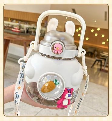 Viagem autônoma Garrafa de água de plástico infantil com design de palha e à prova de vazamento