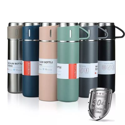 500 ml de conjunto de garrafas portáteis de aço inoxidável de parede dupla com dois copos de café