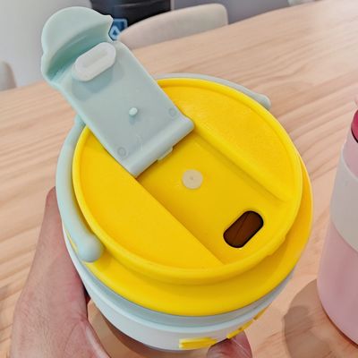 Garrafa de água de aço inoxidável 304 com tampa de 420 ml Bebida direta portátil e criativa