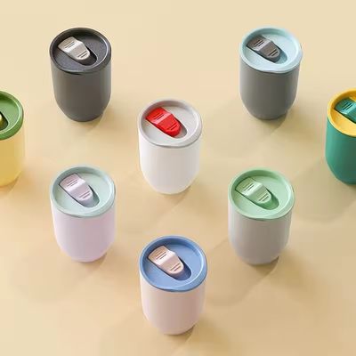 Garrafa portátil de água potável de suco de palha de grande capacidade para esportes ao ar livre 350 ml