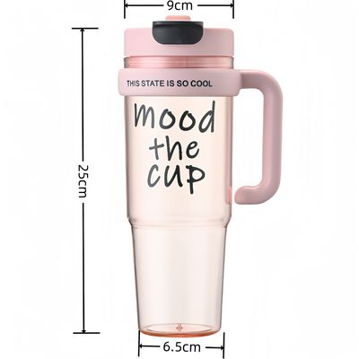 Copo de água de plástico 900ml BPA Free Spray Flask para meninas Esportes ao ar livre e viagens