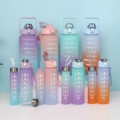 Logotipo personalizado aceitável 3pcs grande capacidade Sport plástico Gradient garrafa de água conjunto