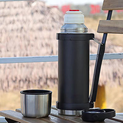 Botelha de água com isolamento a vácuo de aço inoxidável 304 1200 ml Capacidade para atividades ao ar livre