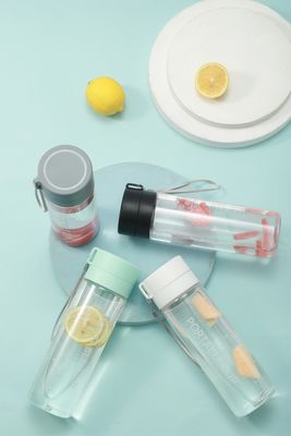 TOUR Reciclável Pastic 600ml 800ml garrafa de água com marcador de tempo para atividade ao ar livre