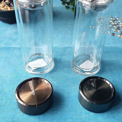 Garrafa de água de vidro de parede dupla com alto teor de borosilicato e ecológica para água fervente