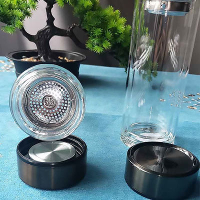 Garrafa de água de vidro de parede dupla com alto teor de borosilicato e ecológica para água fervente