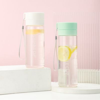 Garrafa de água de plástico transparente para crianças com logotipo personalizado livre de BPA e bebida direta