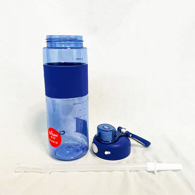 Garrafas de água de 650 ml e 780 ml de capacidade Cool Design Slim com conjunto de tampa de 2 vias