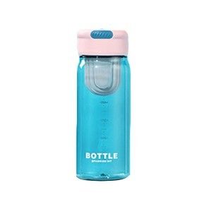 Em estoque e OEM aceita Custom Logo 650ml PP garrafa de água de plástico com separador de chá