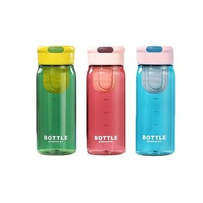 650ml garrafa de água de plástico com infusor de chá mangueira de taça para aluno com balança