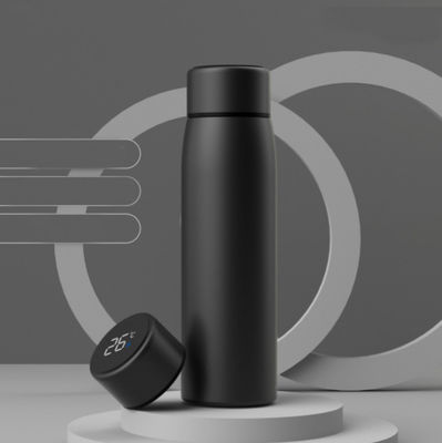Desfrute de uma bebida inteligente com uma garrafa de água de aço inoxidável de design moderno