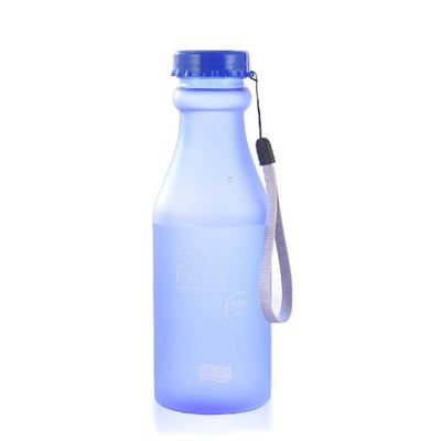 PC plástico 550ml portavel congelado garrafa de água selada para viagens yoga correr acampar