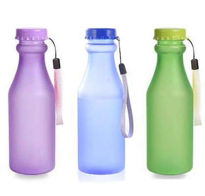 PC plástico 550ml portavel congelado garrafa de água selada para viagens yoga correr acampar