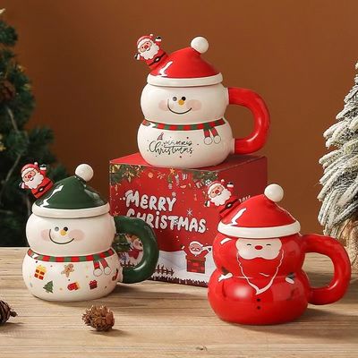 Experimente a magia do Natal com o nosso conjunto de Santa de cerâmica de 400 ml