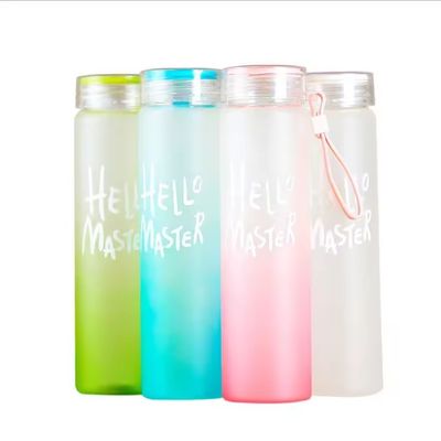 Sustentável 500ml BPA livre LOGO personalizado Gradiente Gelado congelado Garrafa de Água Copo para Estudante