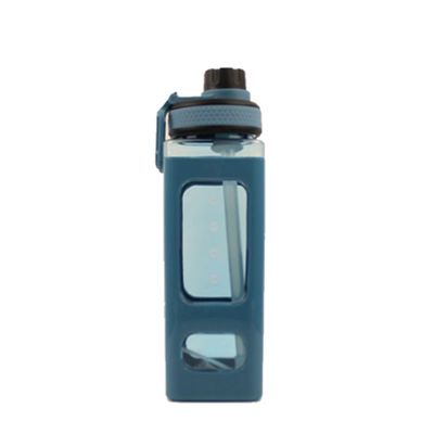 Garrafa de água potável à prova de vazamento Quadrado razoável 700 ml com tampa Perfeito para uso ao ar livre