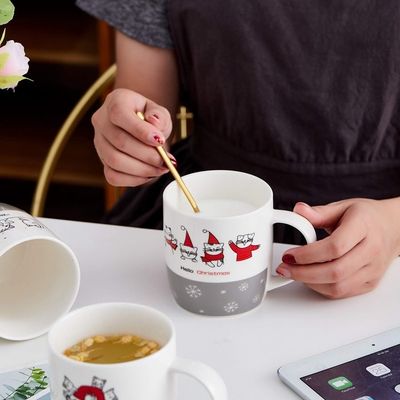 Copas de chocolate quente Design atraente e 14 Oz de Natal caneca de café com Santa Design