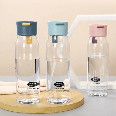 Estilo de design moderno Copo de água portátil à prova de vazamento com cordel para atividades ao ar livre
