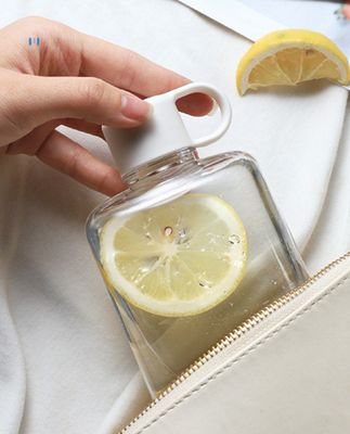 TOUR Portátil 360ml 500ml garrafa de água transparente clara com corda e fornecer amostra