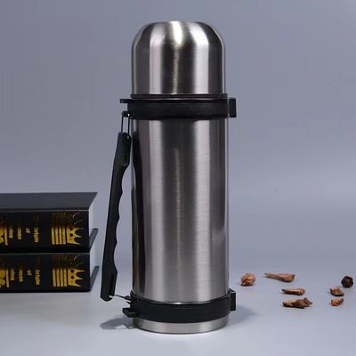 Caldeira de caminhada de aço inoxidável de vácuo portátil de 1800 ml para esportes ao ar livre