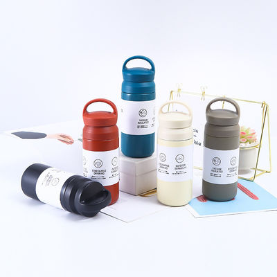 Taças de aço isolado 500 ml frasco de vácuo Tumbler Taça de viagem para desporto garrafa de água
