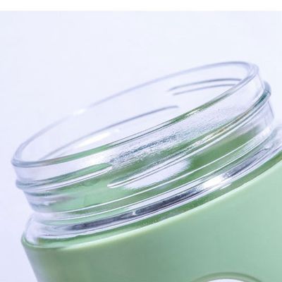 500 ml de garrafa de água de vidro personalizada com manga de plástico