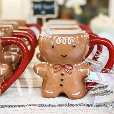 Dia de Natal Férias Personalizado 300 ml Engraçado Homem Pão de gengibre Magia Biscoito segurando caneca