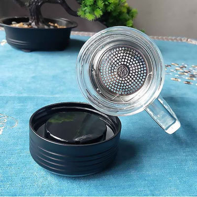 Garrafa de água de vidro de sublimação de vidro isolado normal e vazio com marca personalizada