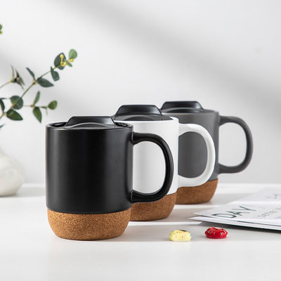 450ml Cork Base Stoneware Matte Ceramic Coffee Mug com tapa de PP Perfeito Festival Gift Giving