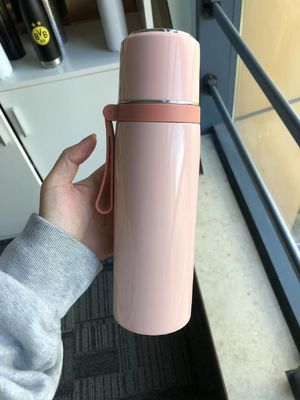 Flascas de vácuo Termoses recipientes de bebida Tipo 500ml garrafa de água de aço inoxidável com logotipo personalizado