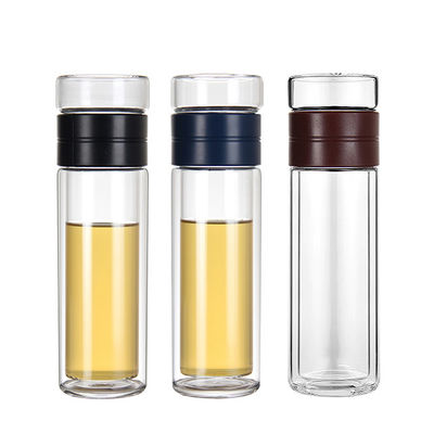 Botão de água de vidro com parede isolada dupla com tampa Infusor de frutas para sua conveniência