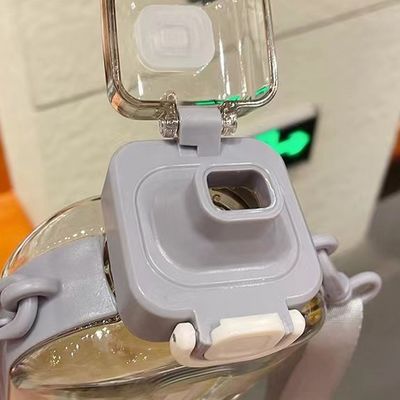 750 ml garrafa de água limpa quadrada com cordel e tampa de mola Copo portátil sem BPA