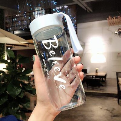 600ml Copo de plástico Logotipo personalizado Transparente Criativo Frigorífico Garrafa portátil de água para estudantes