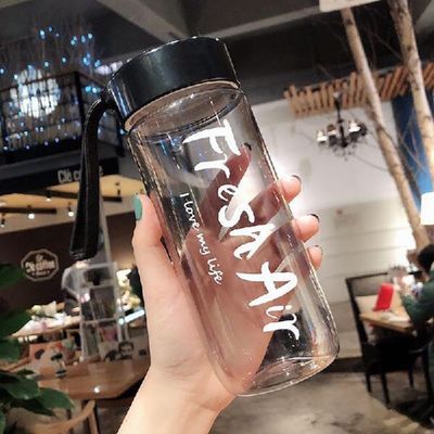 600ml Copo de plástico Logotipo personalizado Transparente Criativo Frigorífico Garrafa portátil de água para estudantes