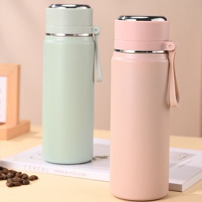 Design contemporâneo Custom BPA livre de vácuo Dupla parede garrafa de água desportiva com alça