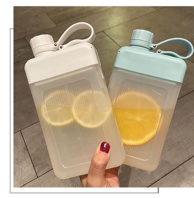 450 ml de BPA livre, portátil, à prova de vazamento, plástico quadrado, frasco de suco desportivo com tampa e tampa
