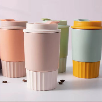 Copo de café reutilizável de aço inoxidável isolado para viagens e comodidades de deslocamento
