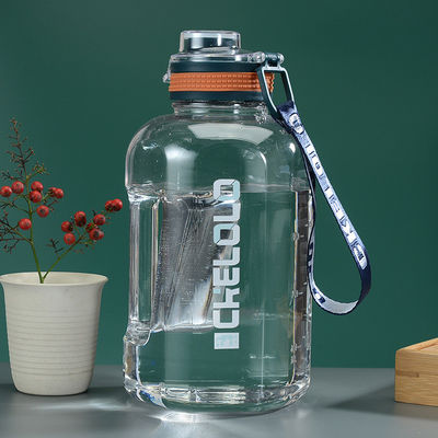 Logotipo personalizado 1.6L 2.2L BPA Gradiente Livre Copo de Água de Cor para Eventos ao Ar Livre e Interior