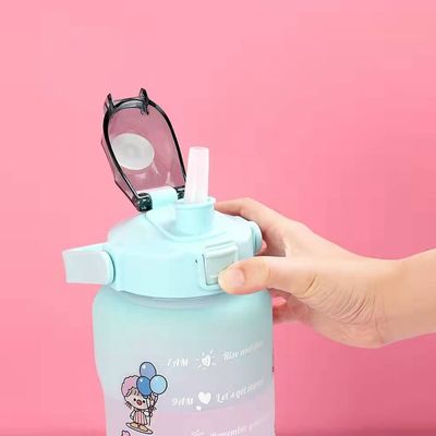 Bebidas 2L garrafa portátil de água de plástico com marcador de tempo e cor gradiente