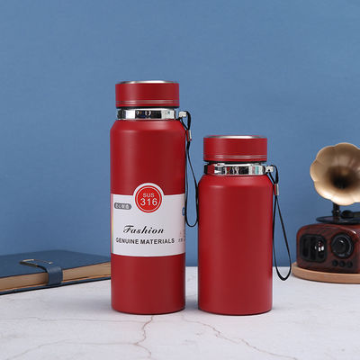 Isolado a vácuo garrafa de água de 800 ml logotipo personalizado 316 aço inoxidável perfeito para viagens