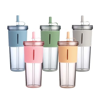 Copo de escritório reutilizável sem BPA de 700 ml de plástico com tampa e palha logotipo personalizado
