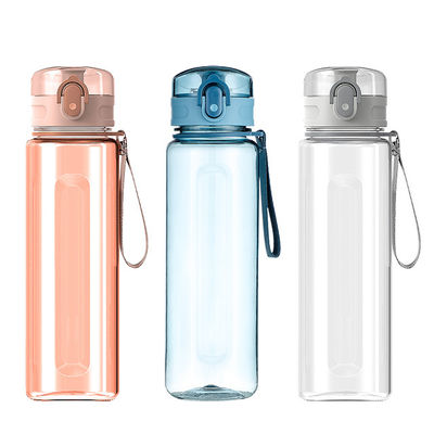 23 oz Importação Tritan Sport bebida garrafa com tampa Design moderno para estilos de vida ativos
