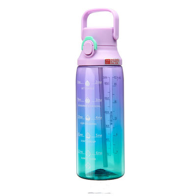 Garrafa de água esportiva de 750 ml de capacidade