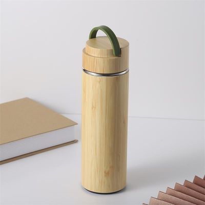 500 ml de frasco de água térmico esportivo de aço inoxidável de parede dupla com casca de bambu para utensílios de bebida
