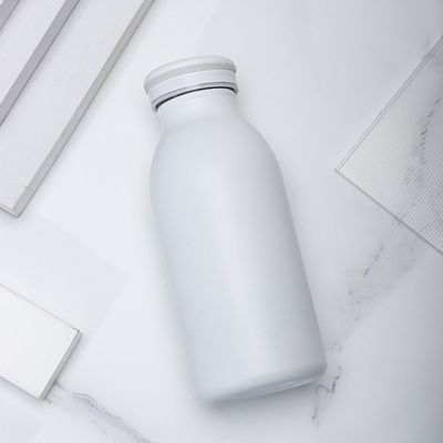 Produto 20oz Tumbler Thermos de aço inoxidável para todo o isolamento térmico 12-24 horas
